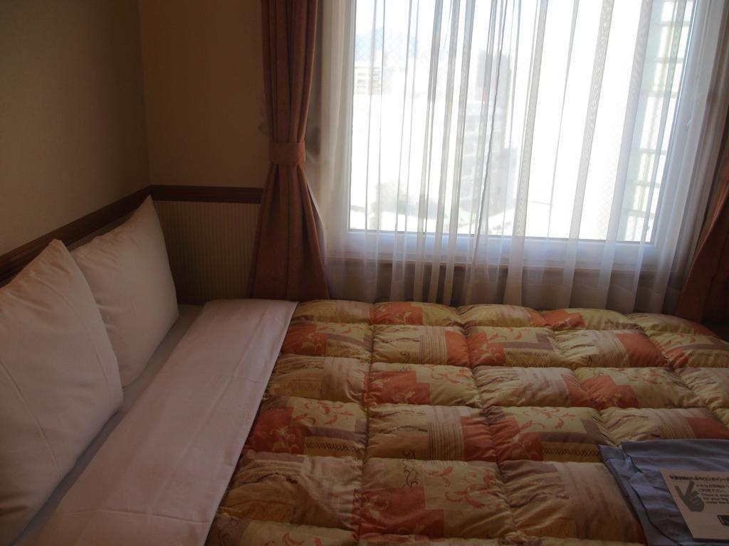 Toyoko Inn Shonan Hiratsuka Eki Kita Guchi No 1 Extérieur photo